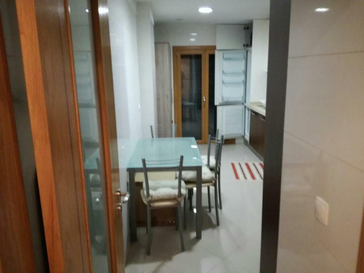 Adalberto Nascimento Luxury Aparta-Hostel At Colinas Do Cruzeiro Odivelas  Esterno foto