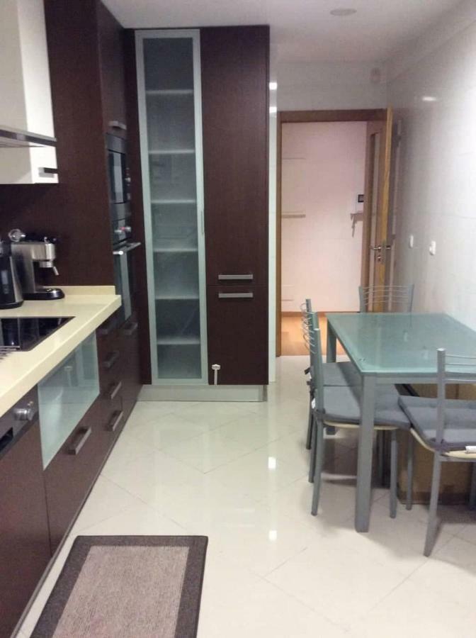 Adalberto Nascimento Luxury Aparta-Hostel At Colinas Do Cruzeiro Odivelas  Esterno foto